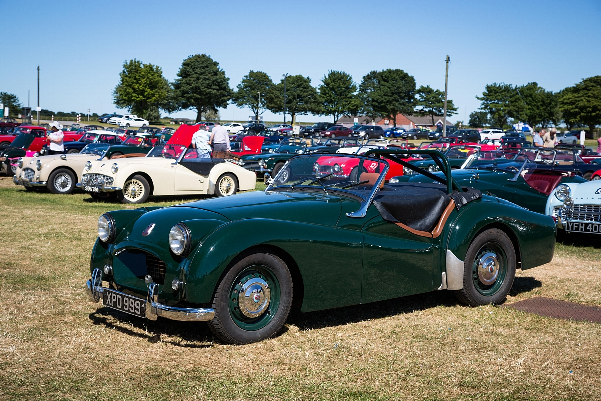 all-ages-of-trs-gathered-in-the-display-car-areas-1200x800.jpg?v20240716173001