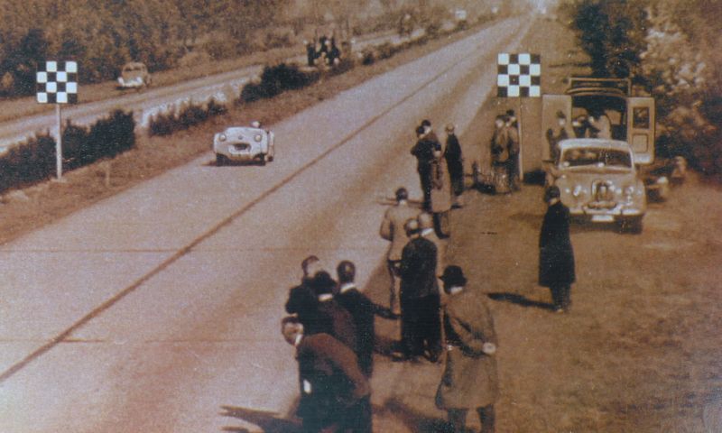jabbeke-triumph-run.jpg?v20240716173106