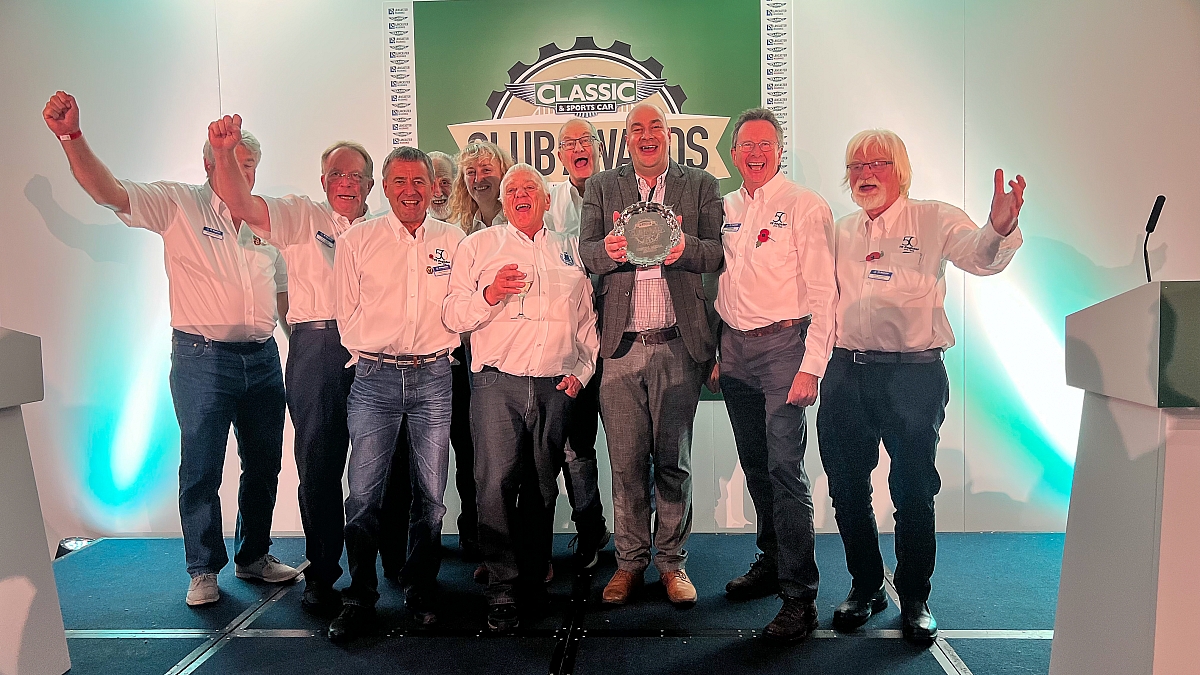 receiving-the-award-for-best-use-of-digital-media-awarded-to-the-european-breakdown-app-1200x675.jpg?v20240716172817