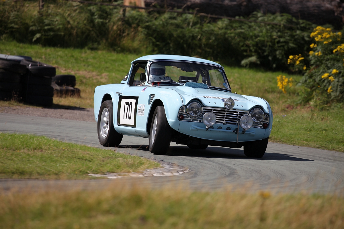 hooligan-bob-revisits-loton-park-1200x800.jpg?v20240716173122