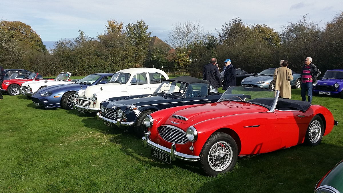 Kennet Valley TR Group enjoy Classic Saturday at The Cottage, Upper Bucklebury.