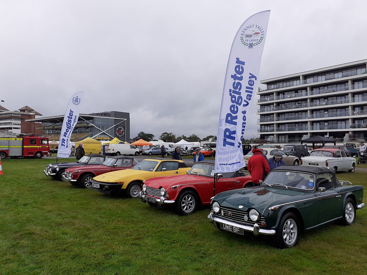 Kennet Valley Group to attend the 31st Newbury Classic Car Show