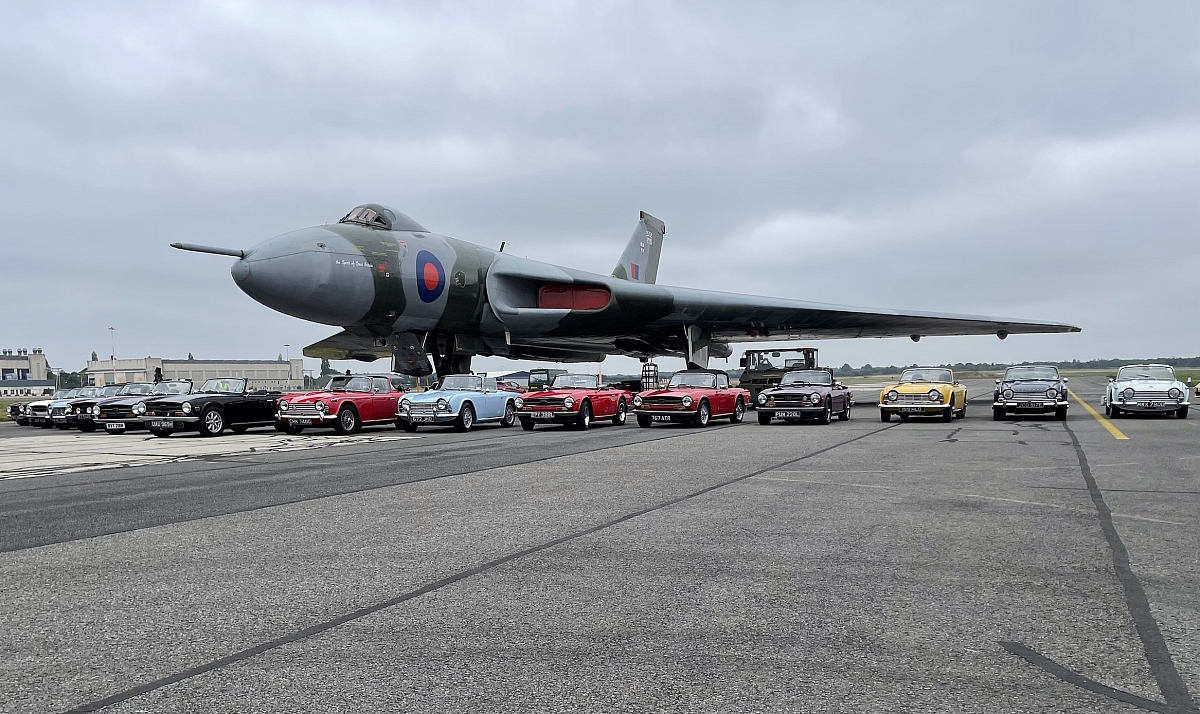 WHARFEDALE TR's & FRIENDS VISIT THE VULCAN BOMBER 22nd SEPTEMBER 2024